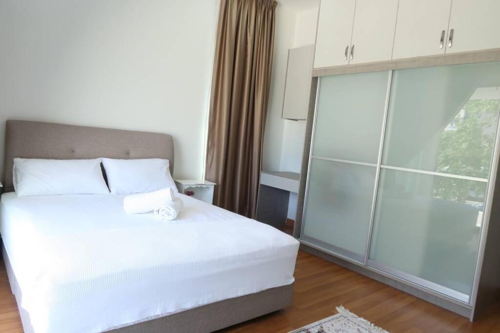 PROMO Private luxurious Nilai Vacation Home Extérieur photo