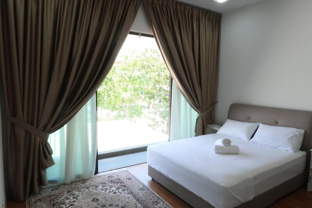 PROMO Private luxurious Nilai Vacation Home Extérieur photo