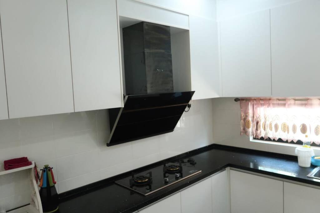 PROMO Private luxurious Nilai Vacation Home Extérieur photo