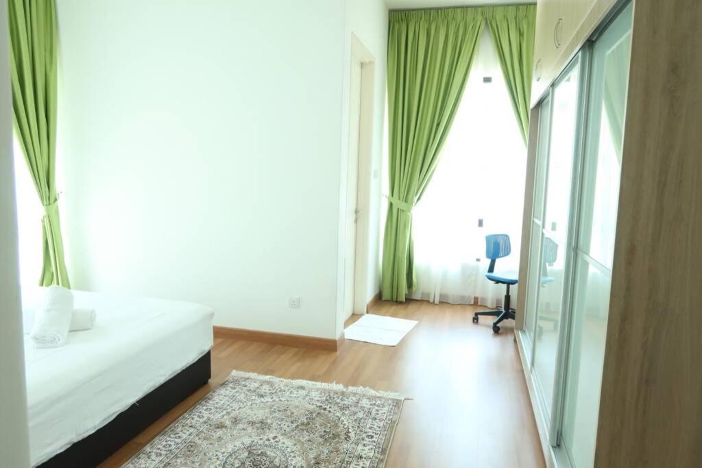 PROMO Private luxurious Nilai Vacation Home Extérieur photo